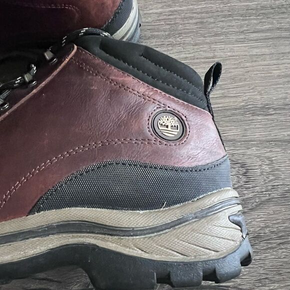 TIMBERLAND  HIKER BOOTS SIZE Boy’s 5.5 - Picture 3 of 10